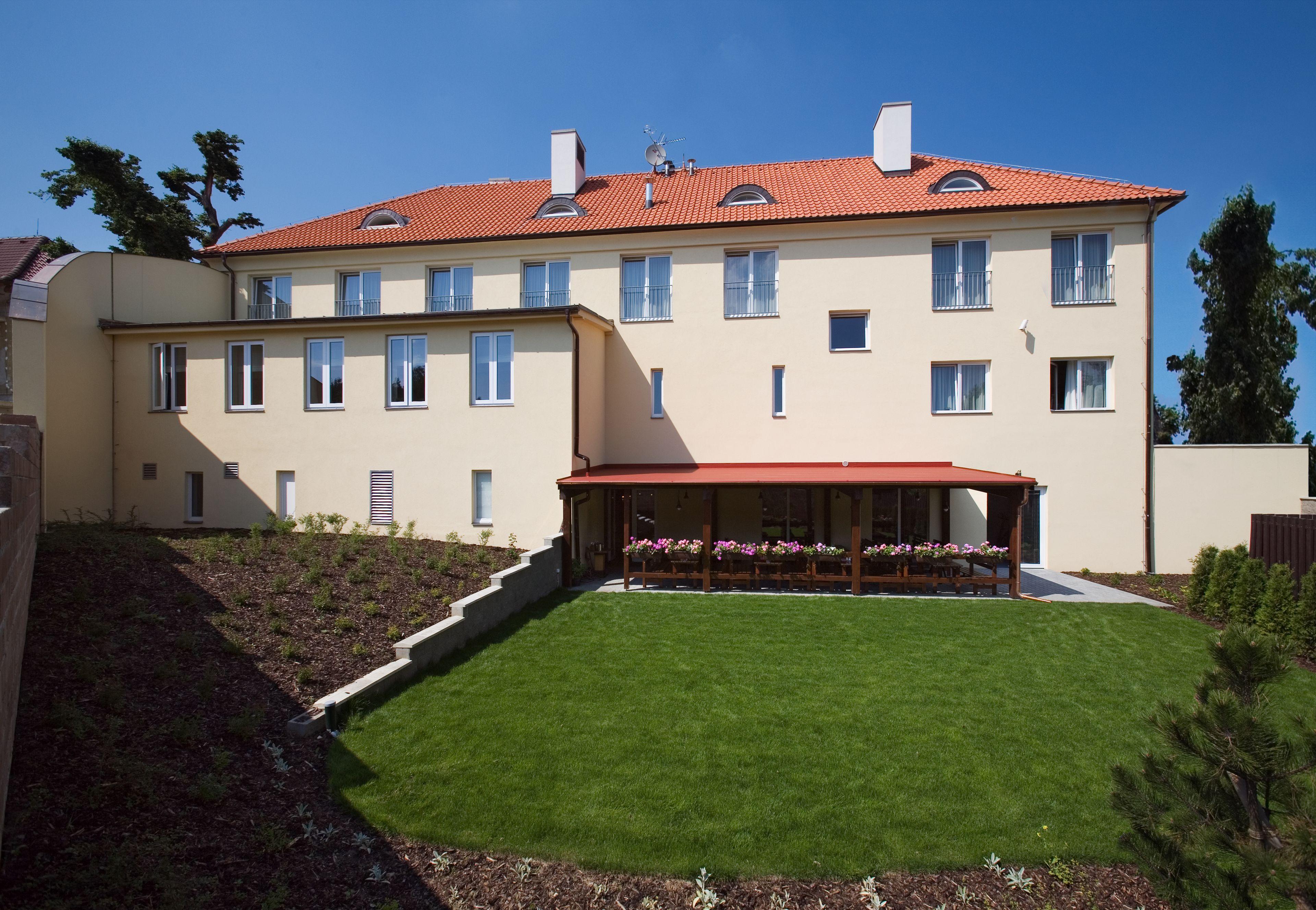 Dolce Villa, Prague